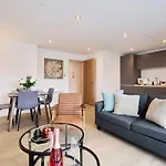 Centre Luxury Penthouse With Private Terrace