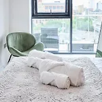 Centre Luxury Penthouse With Private Terrace 아파트 *