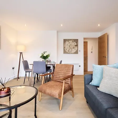 Centre Luxury Penthouse With Private Terrace *