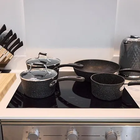 Centre Luxury Penthouse With Private Terrace Leeds (West Yorkshire)