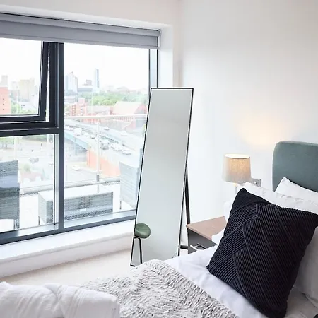 Centre Luxury Penthouse With Private Terrace * Leeds (West Yorkshire)
