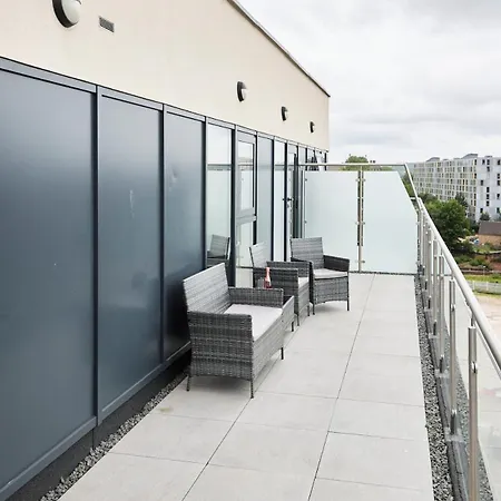 アパート Centre Luxury Penthouse With Private Terrace リーズ