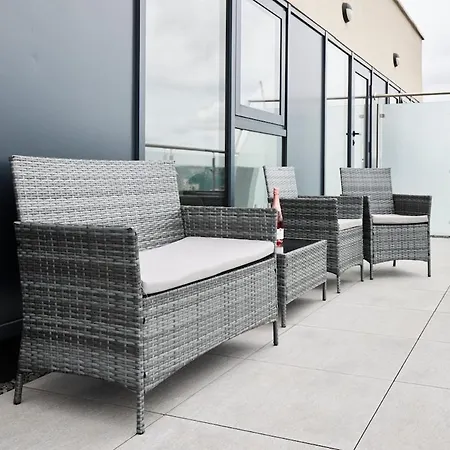 Centre Luxury Penthouse With Private Terrace *