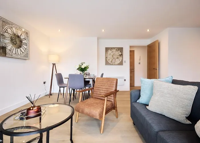 Centre Luxury Penthouse With Private Terrace *