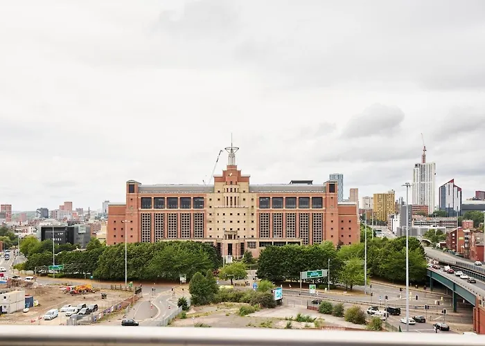 Centre Luxury Penthouse With Private Terrace